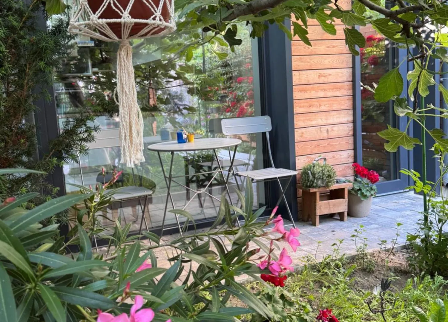 וארנה Studio 27 0*,  בולגריה